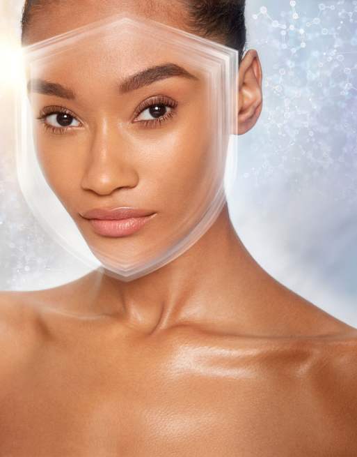 Prebase invisible con protección UV Flawless Poreless de 30 ml de Charlotte Tilbury, 4 de 4
