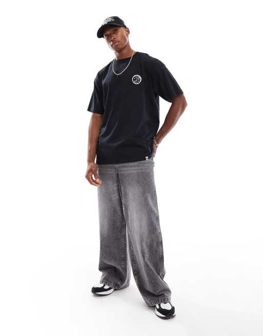 Pretty Green – Oversize-T-Shirt in Schwarz mit Lautsprecher-Rückenprint , 4 von 4
