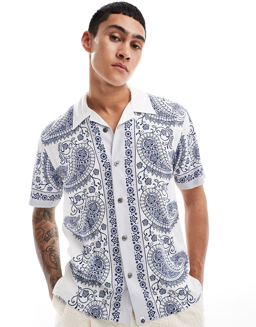 Pretty Green placement paisley print short resort shirt in white