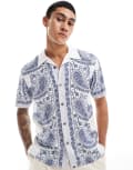 [Pretty Green] Pretty Green placement paisley print short sleeve resort shirt in white 2XL WHITE