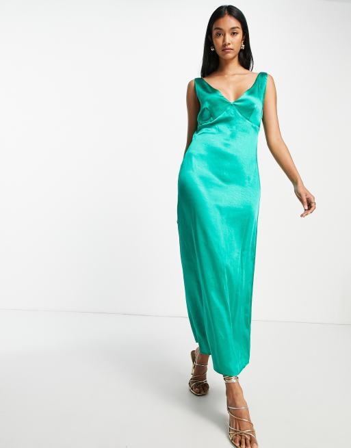 Green satin 2024 backless dress