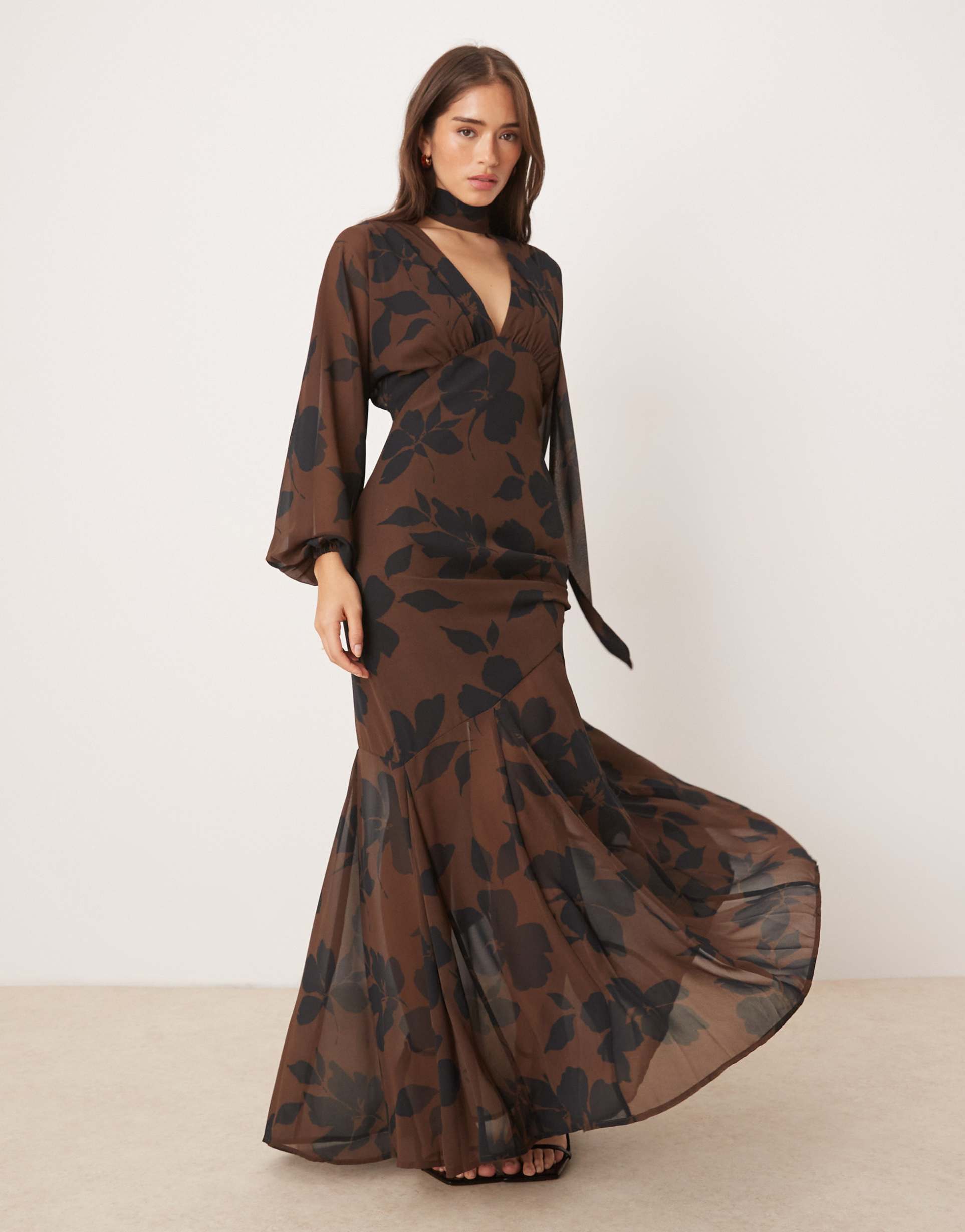 pretty lavish batwing scarf maxi dress in chocolate abstract