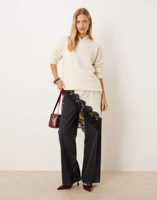 Pretty Lavish boucle high v-neck jumper in cream, 2 of 4
