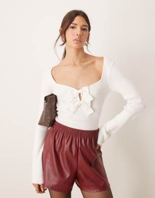 bow knit top in cream-White