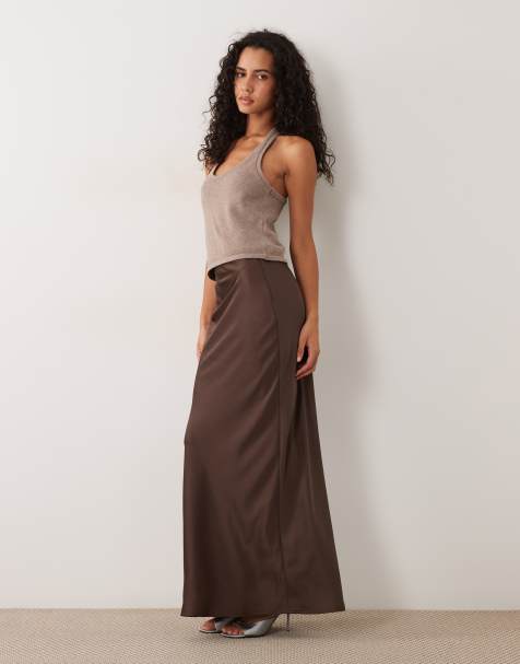 Pretty Lavish Breya satijnen maxi rok in donkerbruin - view 1