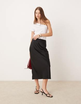 Pretty Lavish Breye maxi skirt in black