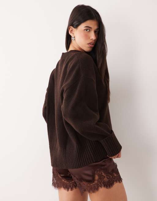 Pretty Lavish Camille knit long sleeve jumper in chocolate, 3 of 4