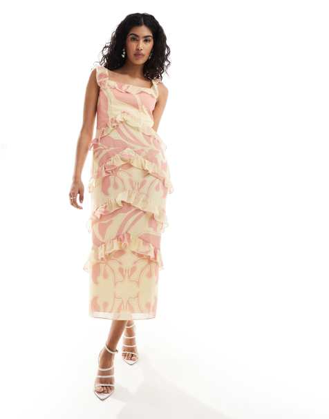 Pretty Lavish – Cecile – Wadenlanges Kleid in leuchtendem Zitronengelb mit Blumenmuster und Rüschen, exklusiv bei ASOS - view 1