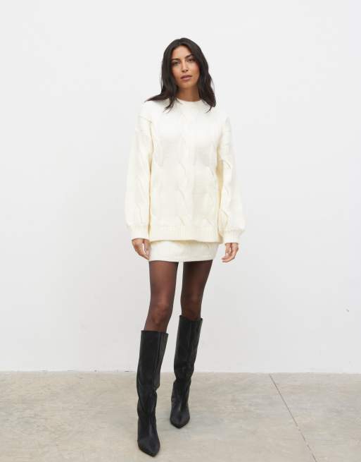 Pretty Lavish - Coordinato in maglia a trecce color crema
