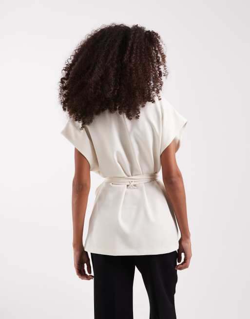 Pretty Lavish - Cremehvid slå-om-top med kimono-design, 4 af 4