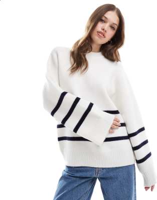 crew neck stripe knit sweater in white-Neutral