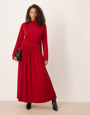 Pretty Lavish Curve - Anschmiegsames, hochgeschlossenes Maxikleid in Rot mit asymmetrischer, abfallender Taille und Raff...