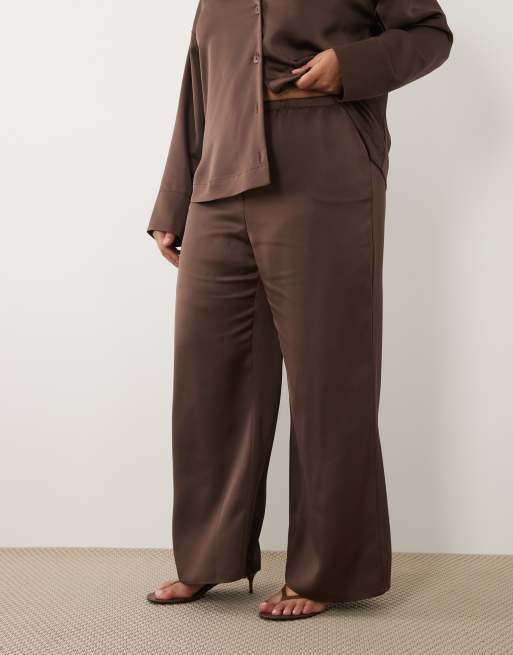 Pretty Lavish Curve Breya satin drawstring pants in chocolate (part of a set), 2 of 5