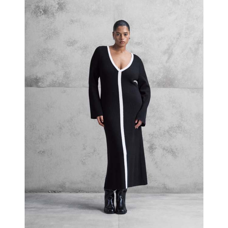 Pretty Lavish Curve contrast v-neck knit maxi dress in Black