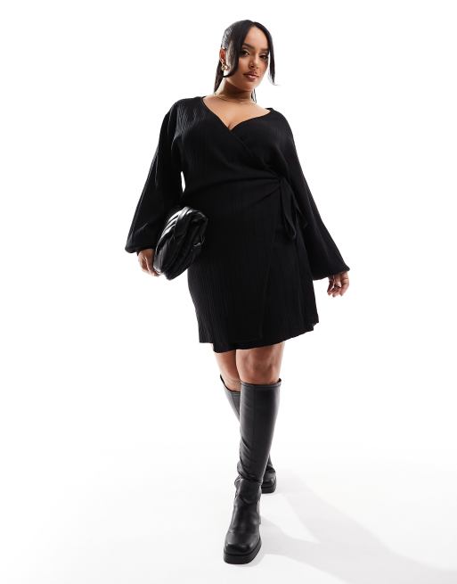 Pretty Lavish Curve – Czarna dzianinowa sukienka kopertowa mini