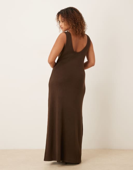 Pretty Lavish Curve – Maxi-Strickkleid in Braun mit U-Ausschnitt, Kombiteil, 3 von 4