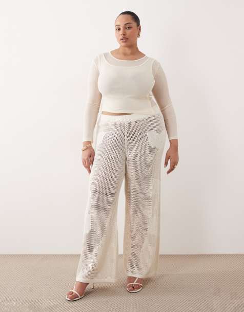 Pretty Lavish Curve - Opengebreide oversized broek met bloemenprint in crème, deel van co-ord set - view 1