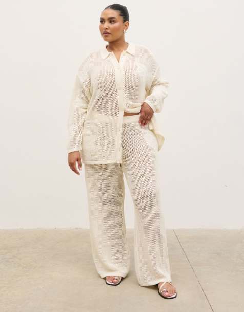 Pretty Lavish Curve - Pantalon d'ensemble oversize en maille ajourée à fleurs - Crème - view 1