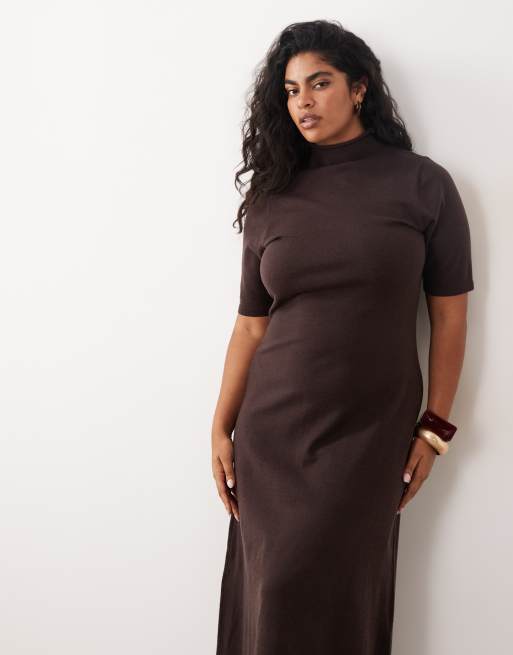 Pretty Lavish Curve robe longue en maille à col montant et manches courtes couleur chocolat, 2 de 4