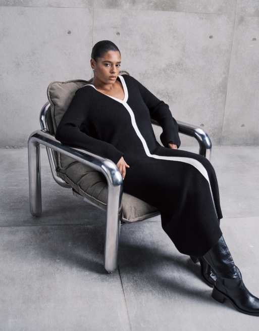 Pretty Lavish Curve - Robe longue en maille avec col en V contrastant - Noir, 3 de 4
