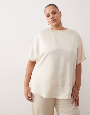 Pretty Lavish Curve Satin Oversized Boxy Top Co-ord In White