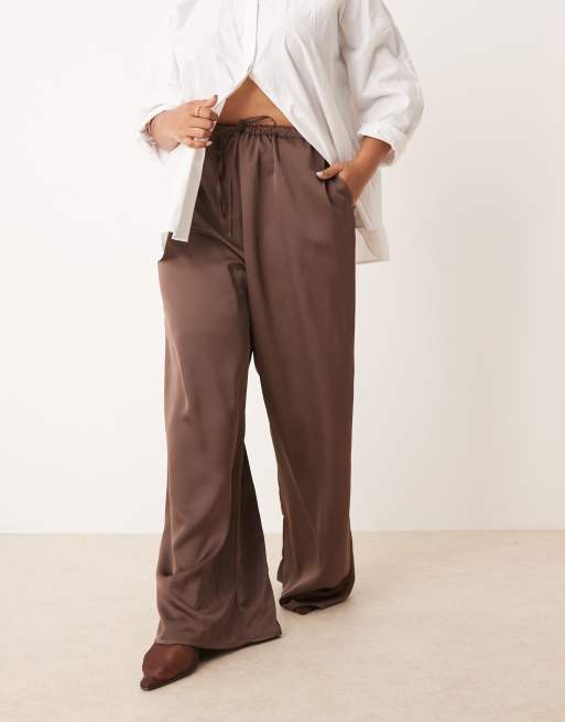 Pretty Lavish Curve satin tie waist trouser in chocolate brown, 2 of 5