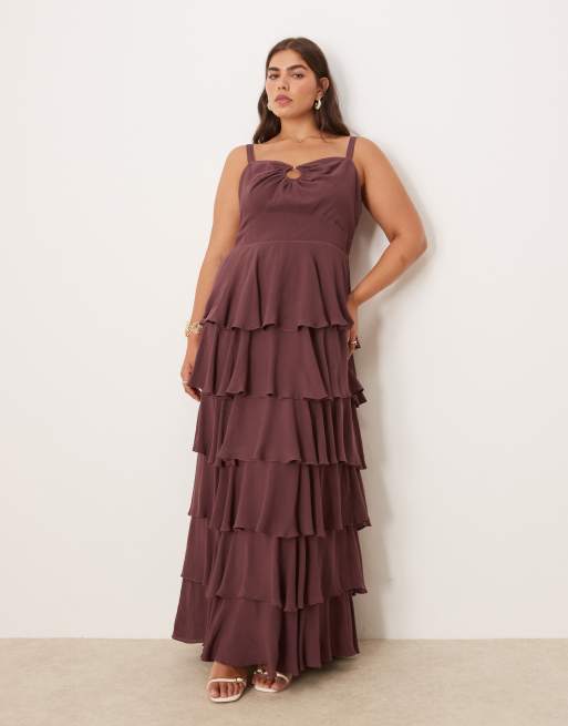 Pretty Lavish Curve – Sidney – Bordowa sukienka maxi z ozdobnym pierścieniem