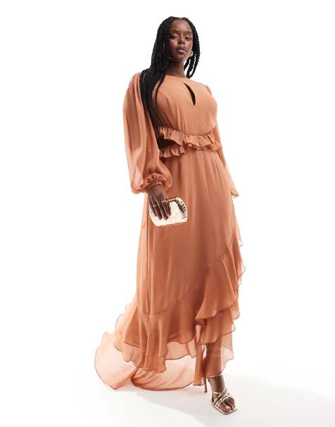 Pretty Lavish Curve - Vestito lungo marrone terra di Siena con volant e cut-out - view 1