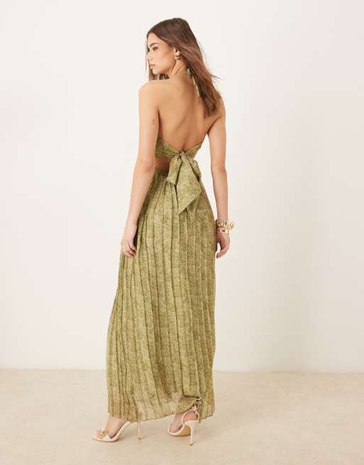 Pretty Lavish cut-out pleated maxi dress in olive floral, 3 of 4