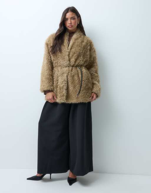 Pretty Lavish faux fur tie belt jacket in cream, 2 of 5