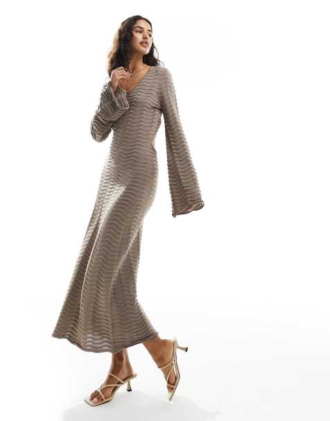 Pretty Lavish - Fijngebreide lange jurk met V-hals in stone - view 1