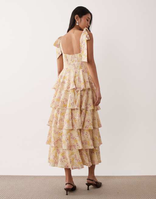 Pretty Lavish – Fiore – Midaxi-Kleid mit gebundenen Trägern, Rüschen und Blümchenmuster, 4 von 4