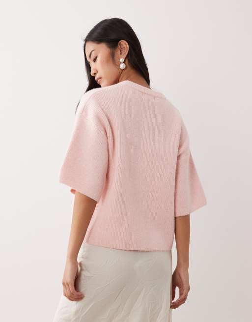 Pretty Lavish – Flauschiges Strickoberteil in Rosa mit Knopfdetail, 4 von 4