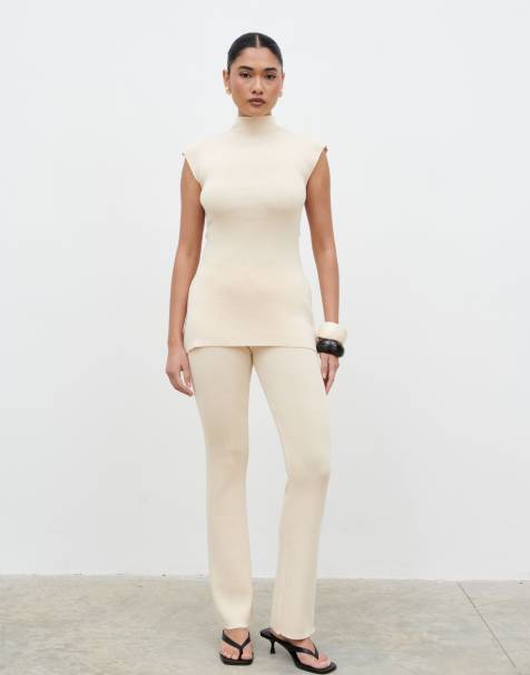 Pretty Lavish - Gebreide broek in crème, deel van co-ord set - view 1