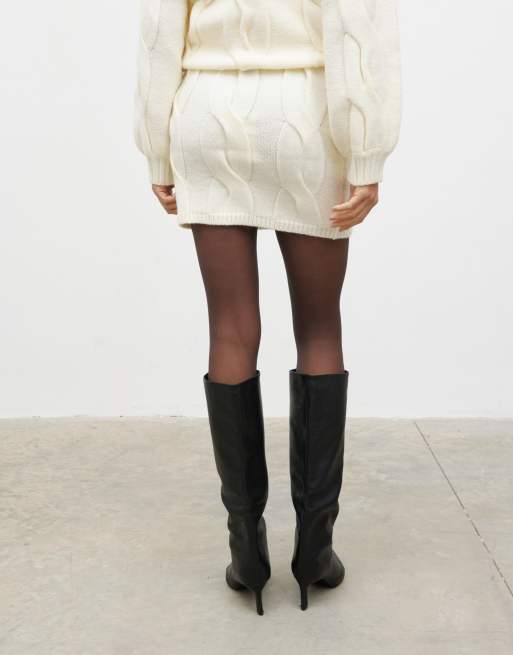Pretty Lavish - Gebreide mini rok met kabels in crème, deel van co-ord set, 3 van 4