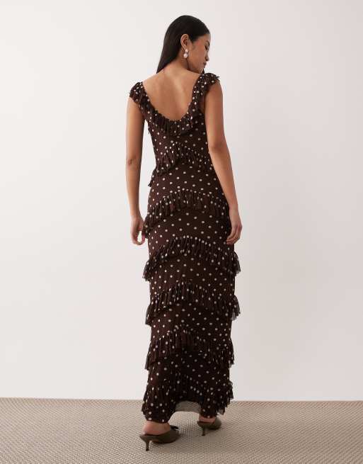 Pretty Lavish – Gestuftes Maxikleid aus Netzstoff in Braun mit Polka Dots und Rüschen, 2 von 4