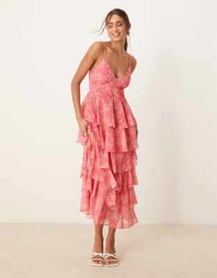 Pretty Lavish - Gestuftes Midaxi-Kleid in Rosa mit abstraktem Blumenmuster-Bunt