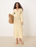 [Pretty Lavish] Pretty Lavish gold hardware crochet knit midaxi dress in lemon-Yellow M Lemon
