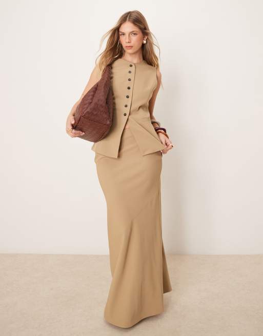 Pretty Lavish - Gonna lunga asimmetrica color cammello in coordinato