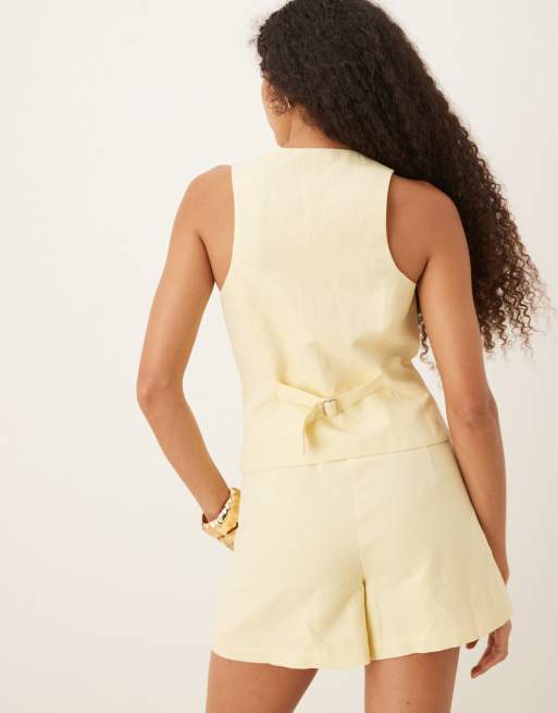 Pretty Lavish halterneck linen waistcoat co-ord in lemon, 4 of 4
