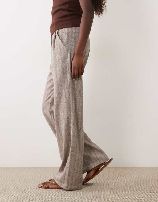 Pretty Lavish high waisted tailored trousers in grey, 2 of 5