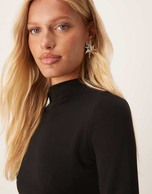 Pretty Lavish – Hochgeschlossenes Maxikleid aus Jersey in Schwarz, 4 von 4
