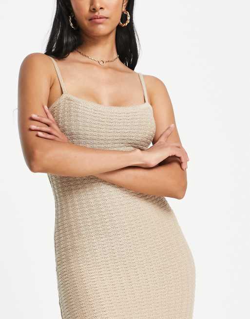 Pretty Lavish - Keisha - Robe mi-longue en maille légère - Beige, 2 de 4
