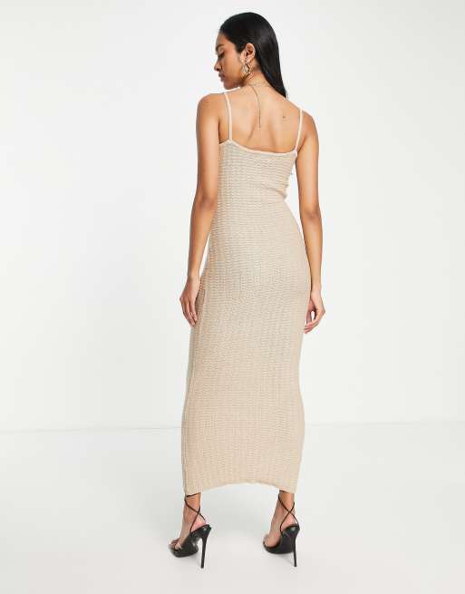 Pretty Lavish - Keisha - Robe mi-longue en maille légère - Beige, 3 de 4