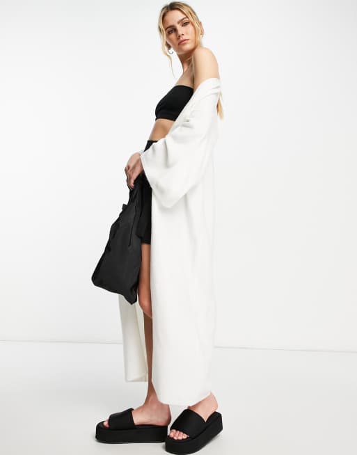 Pretty Lavish kimono sleeve knitted cardigan in cream, 4 of 4