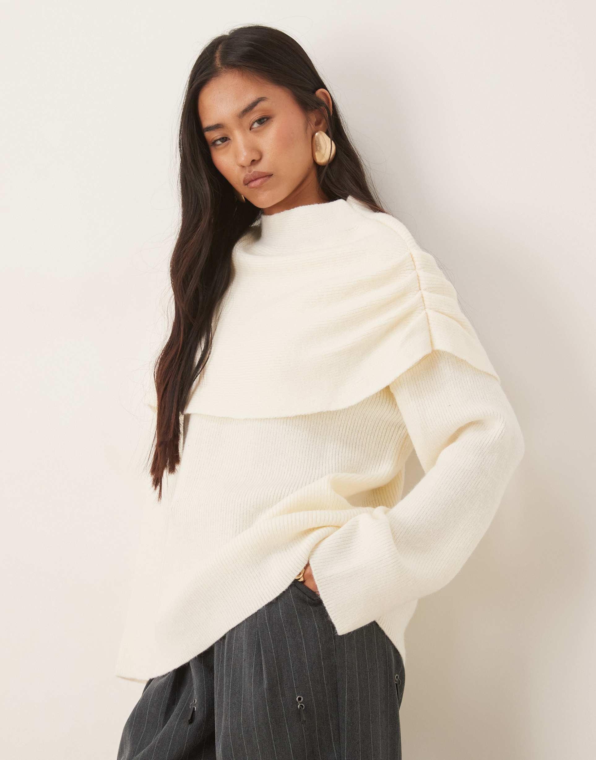 pretty lavish knit exaggerated collar relaxed sweater in cream