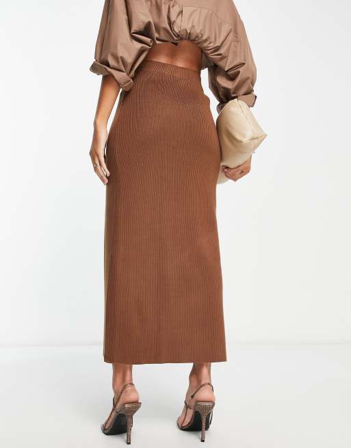 Pretty Lavish knit midaxi skirt in soft brown, 2 of 4