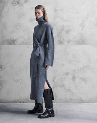 Pretty Lavish Pretty Lavish knit midi dress in charcoal grey