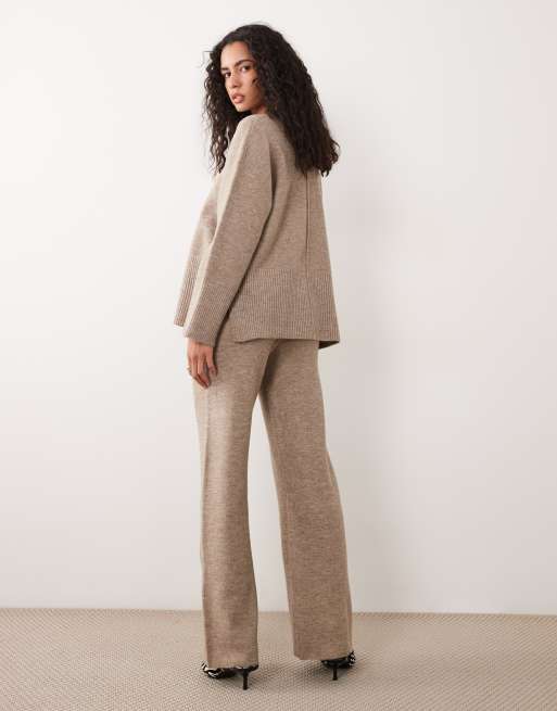 Pretty Lavish knitted fold over wide leg jogger co-ord in taupe, 2 of 5