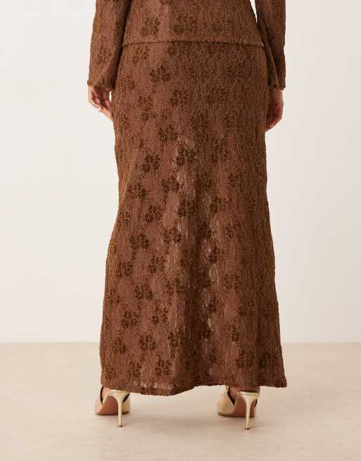 Pretty Lavish lace maxi skirt co-ord in chocolate brown, 3 of 5